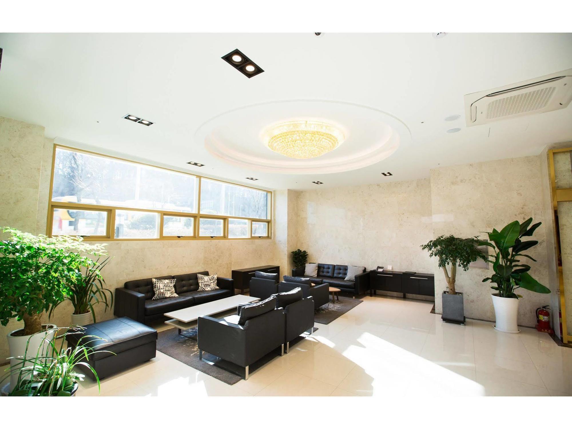 Hotel L'Art Gimpo Экстерьер фото